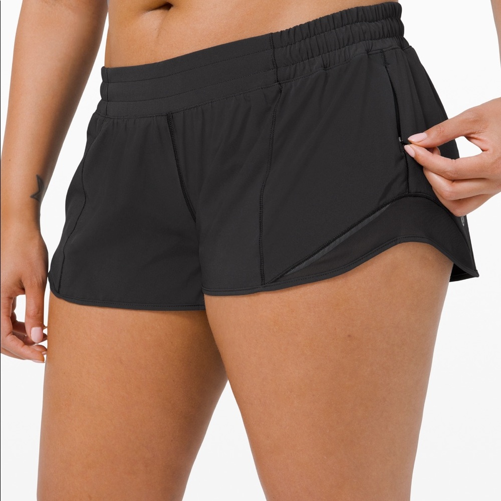 lululemon hotty hot short